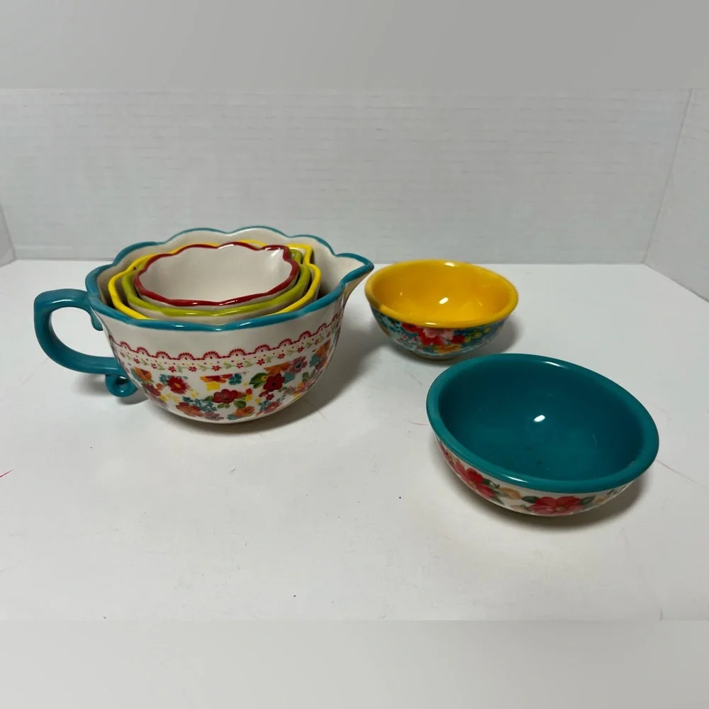 Pioneer Woman Breezy Blossom Measuring Cup Set